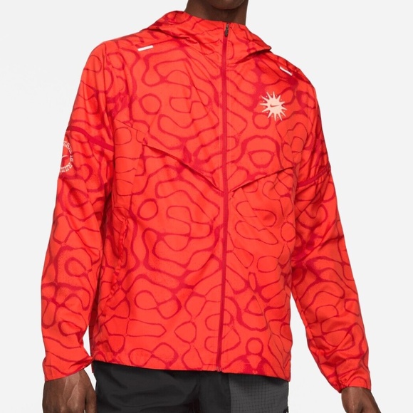 Nike Running Full Zip Red Wild Run Windbreaker Hooded Jacket - Picture 7 of 7